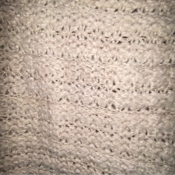 Kye Mi - loose knit v-neck sweater - Tan size medium - Picture 3 of 6